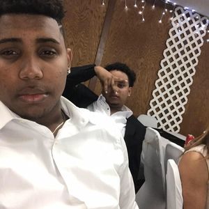 Meet your Posher, Robinson